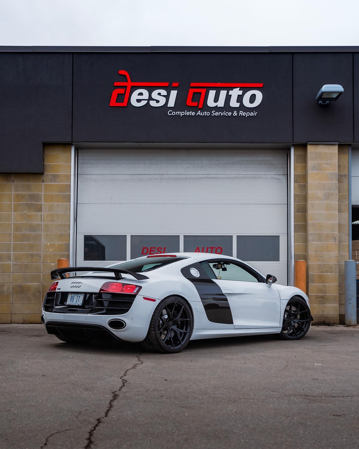 Desi Auto repair shop in Brampton